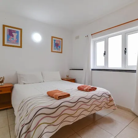 Casa Blanca Villa Mácher
